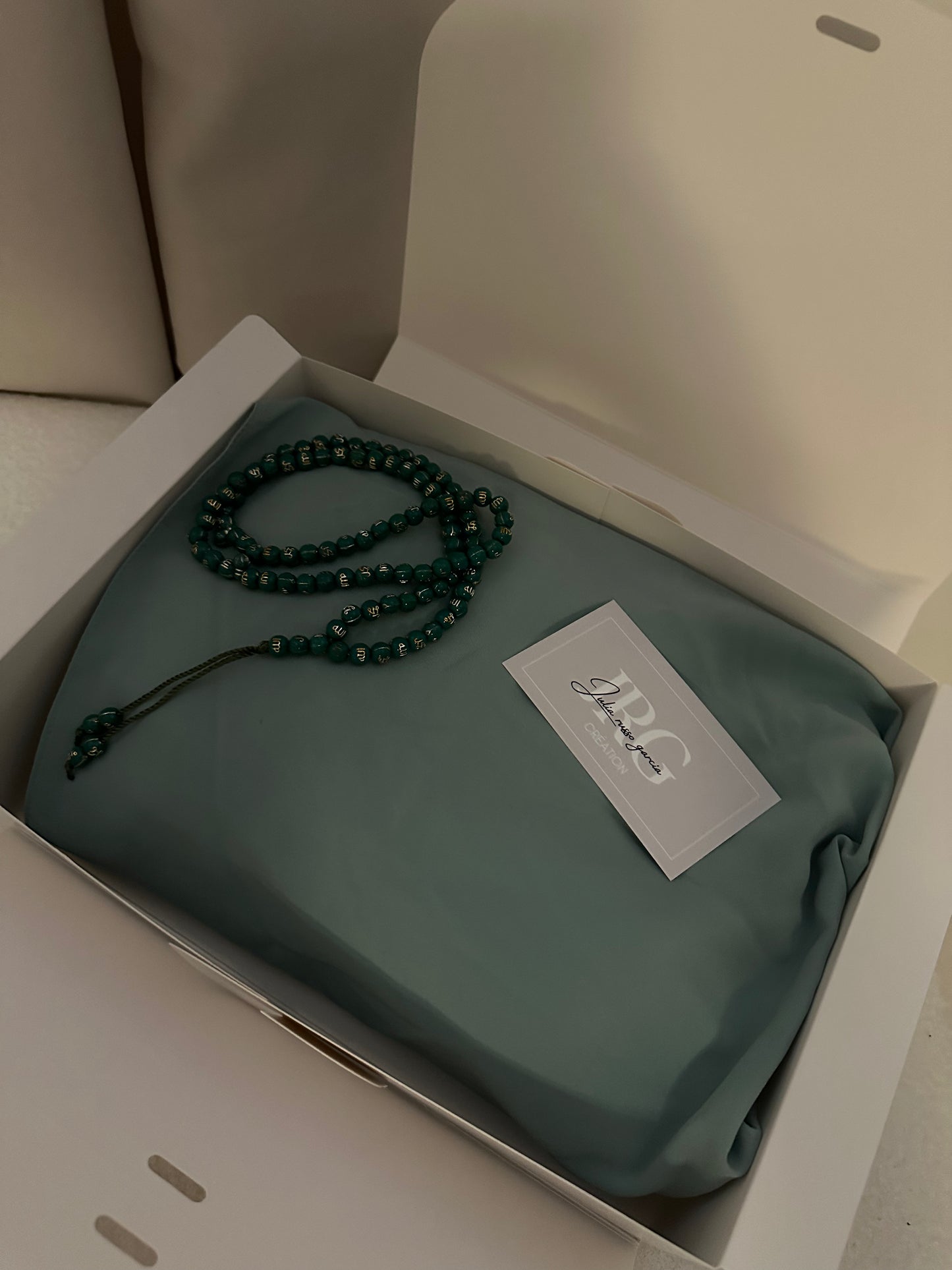 coffret jilbeb 1 pièce  en soie de médina