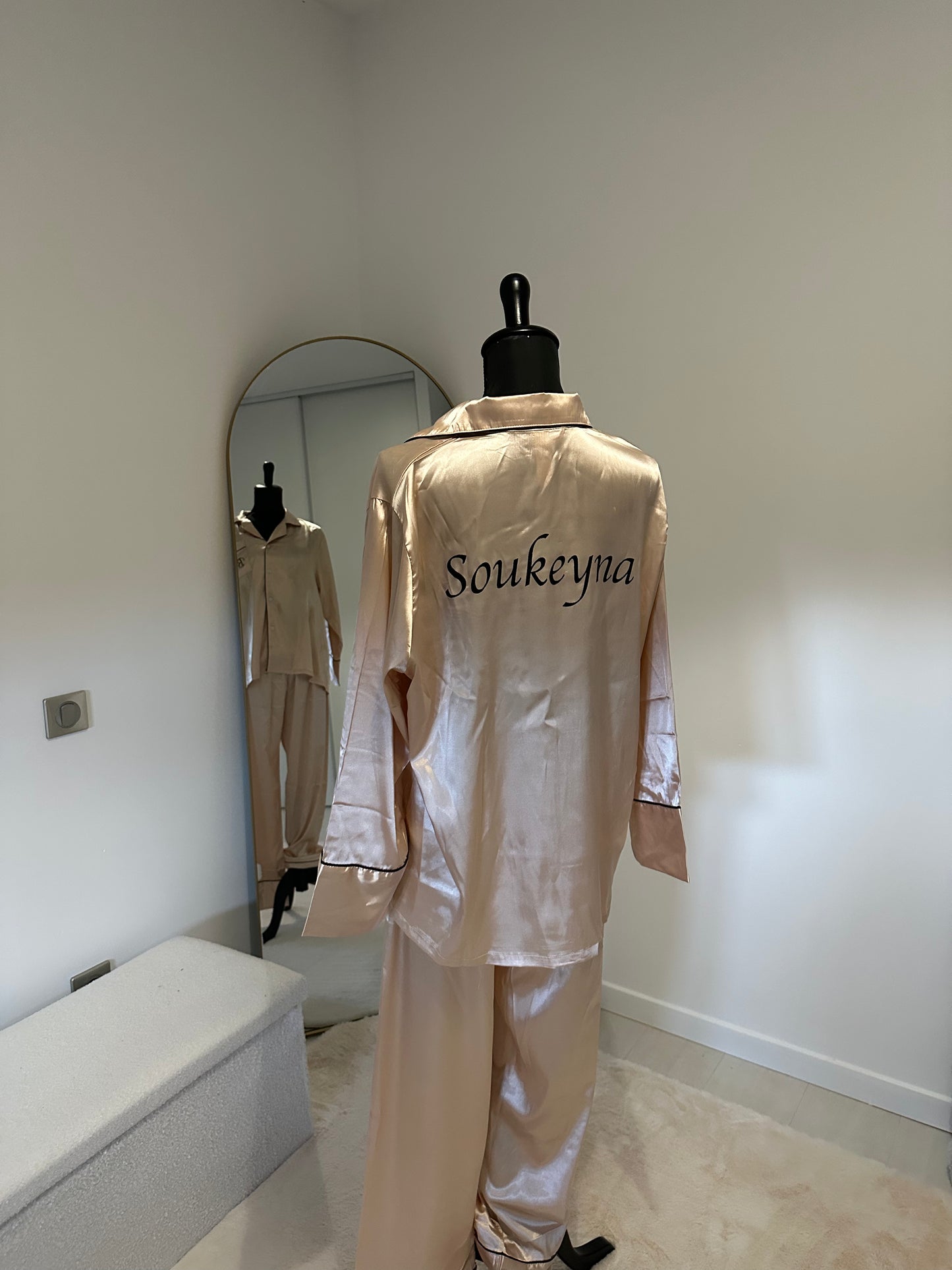 Pyjama en satin – Élégance et confort