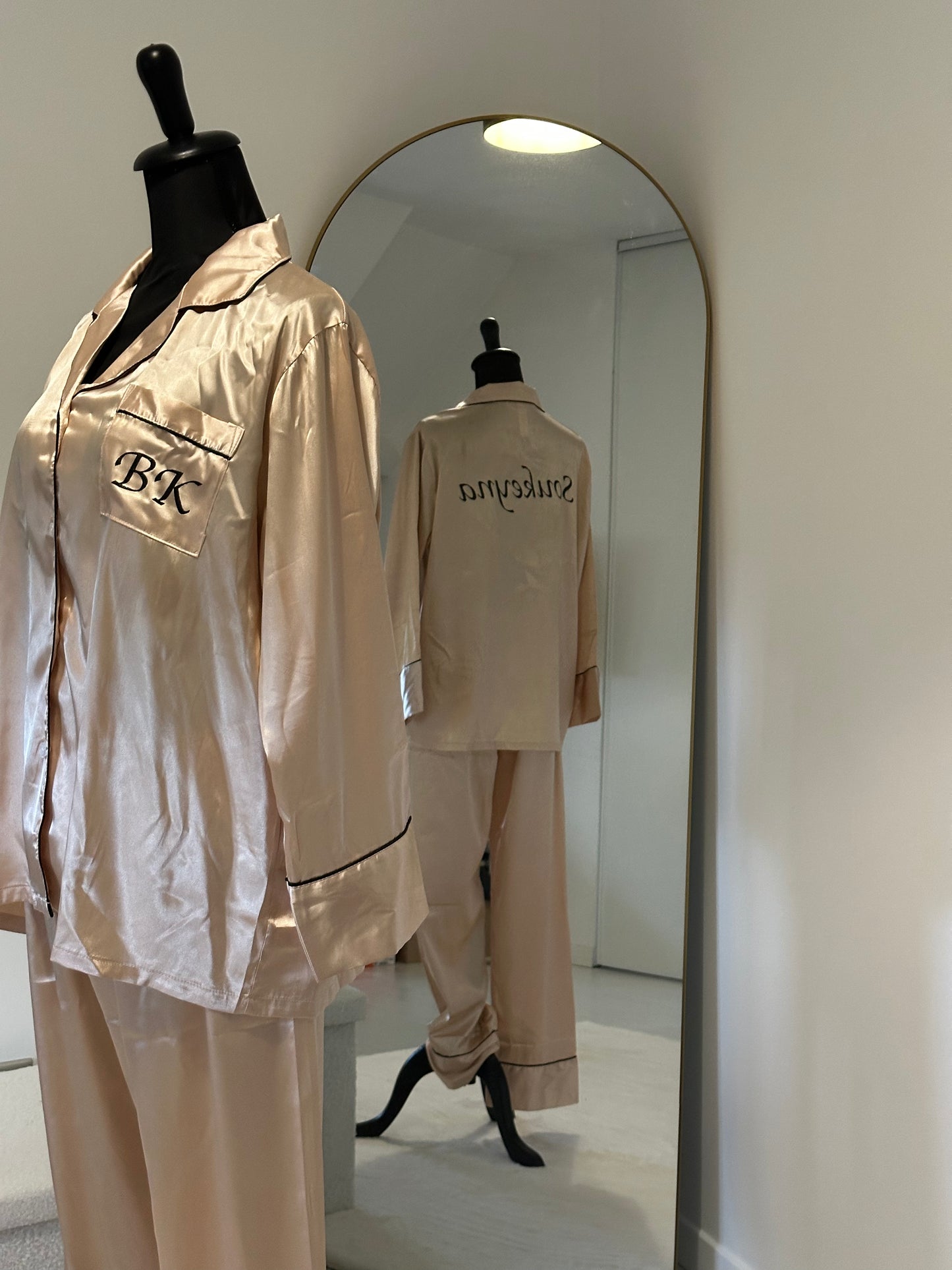 Pyjama en satin – Élégance et confort