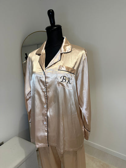 Pyjama en satin – Élégance et confort