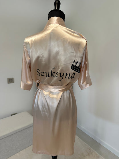 Peignoir en satin – Élégance personnalisée